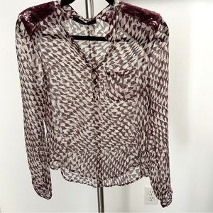 Joe blouse with sequin shoulder patches in wine and white